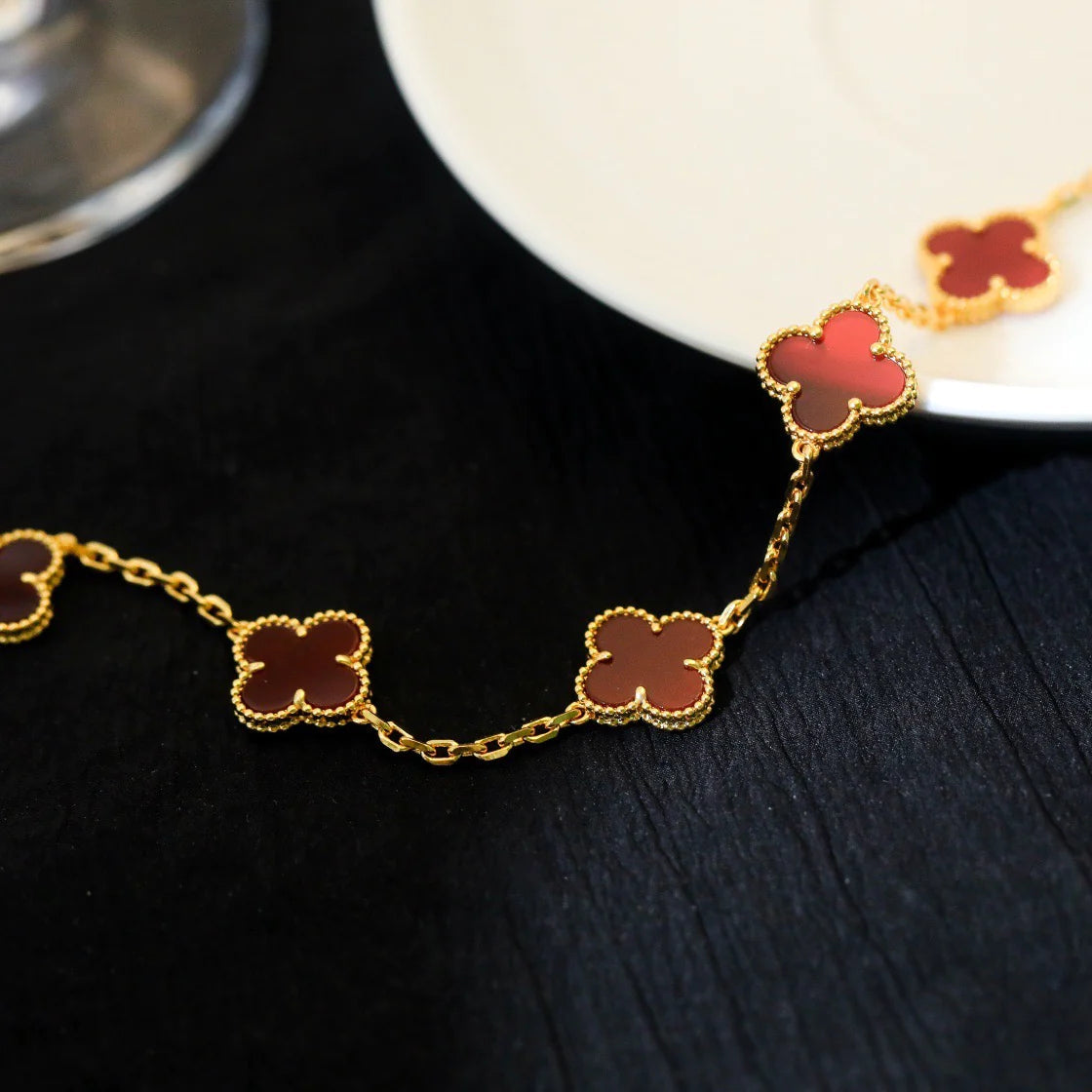 [Echo Fine ]CLOVER 5 MOTIFS RED AGATE  BRACELET