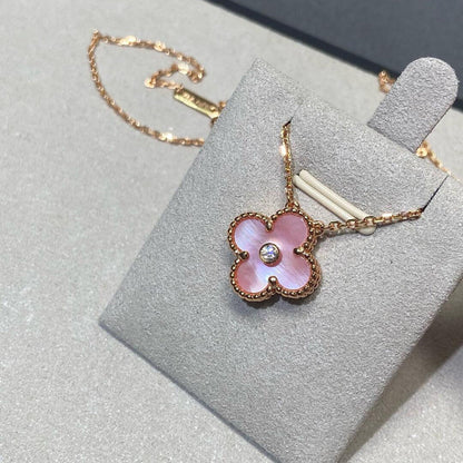 [Echo Fine ]CLOVER 15MM DIAMOND PINK MOP NECKLACE