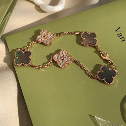 [Echo Fine ]CLOVER 5 MOTIF GRAY MOP DIAMOND BRACELET