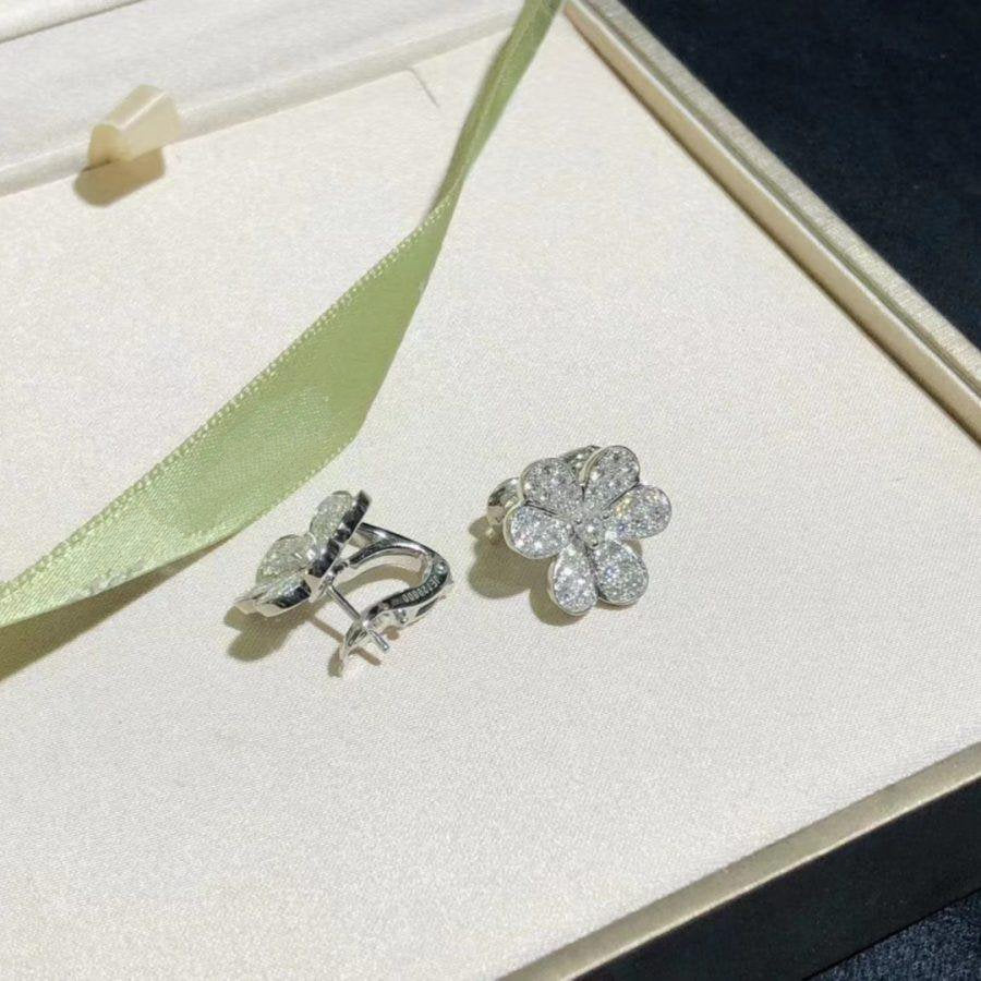 [Echo Fine ]FRIVOLE SILVER FLOWER DIAMOND EARRINGS