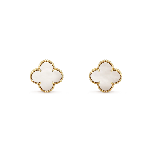 [Echo Fine ]CLOVER MEDIUM 1 MOTIFS  WHITE MOP STUD EARRINGS