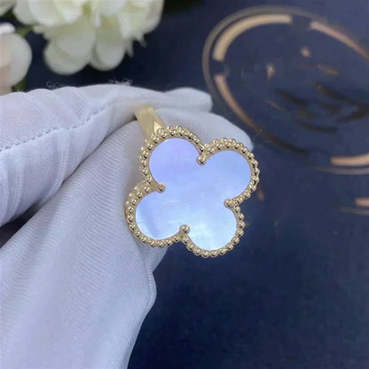 [Echo Fine ]CLOVER WHITE MOP RING