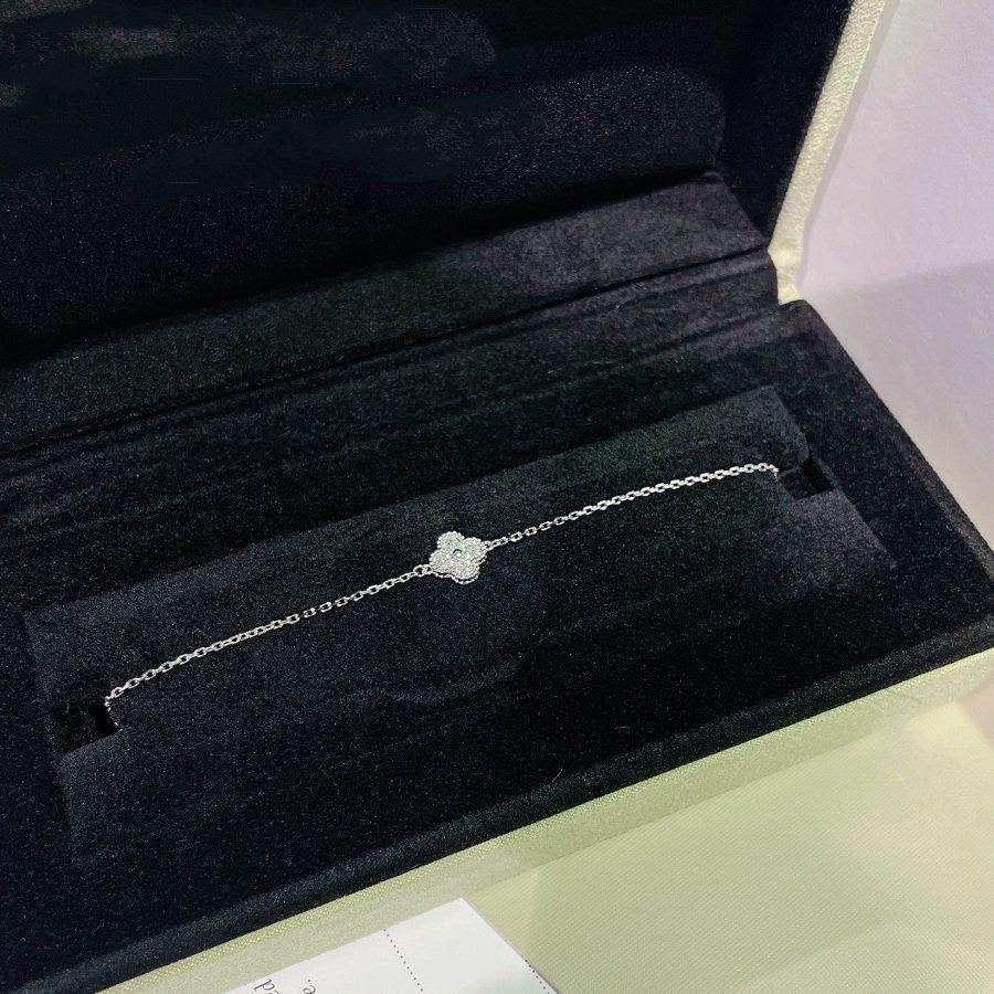 [Echo Fine ]CLOVER  SINGLE FLOWER BRACELET SILVER