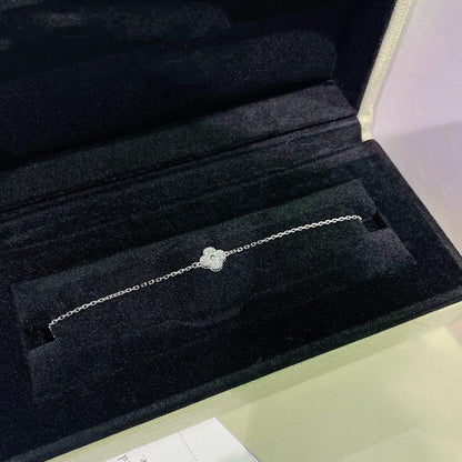 [Echo Fine ]CLOVER  SINGLE FLOWER BRACELET SILVER