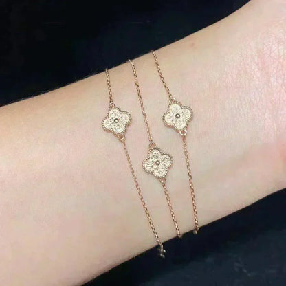 [Echo Fine ]CLOVER SINGLE FLOWER BRACELET