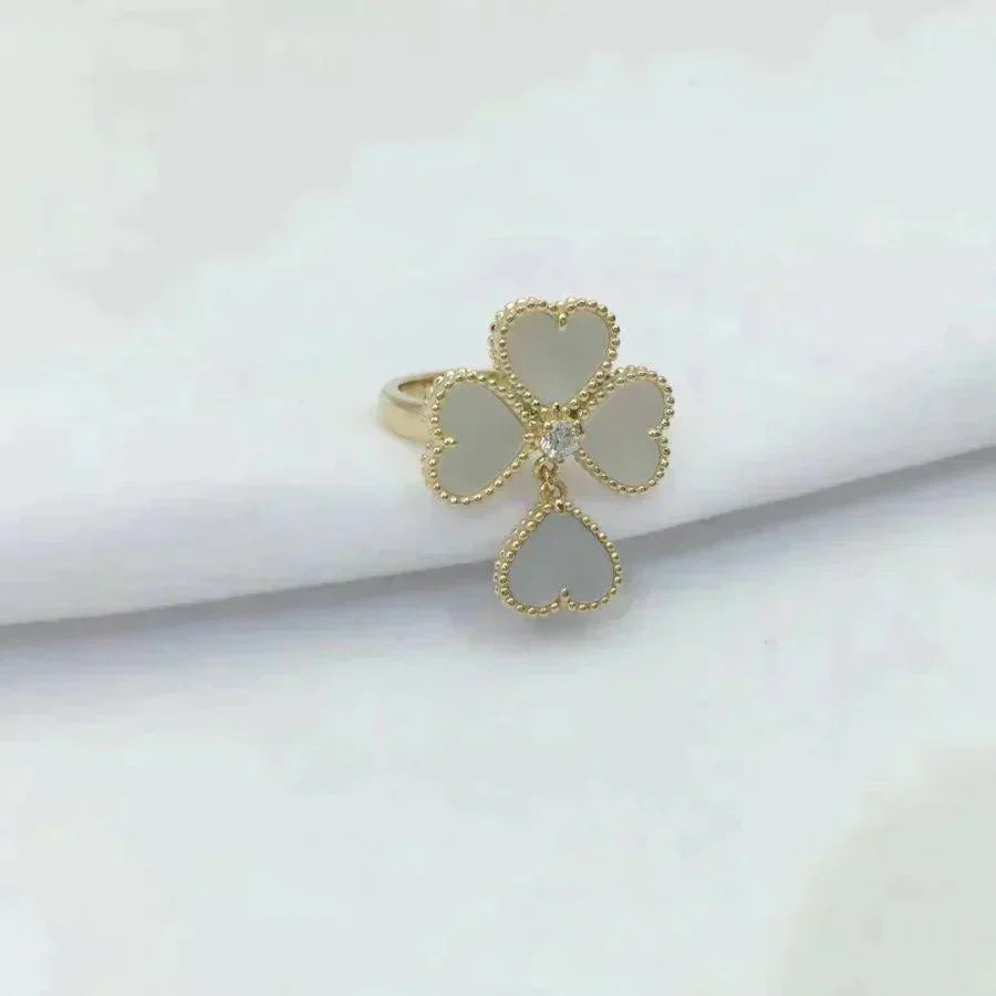 [Echo Fine ]SWEET CLOVER WHITE MOP RING
