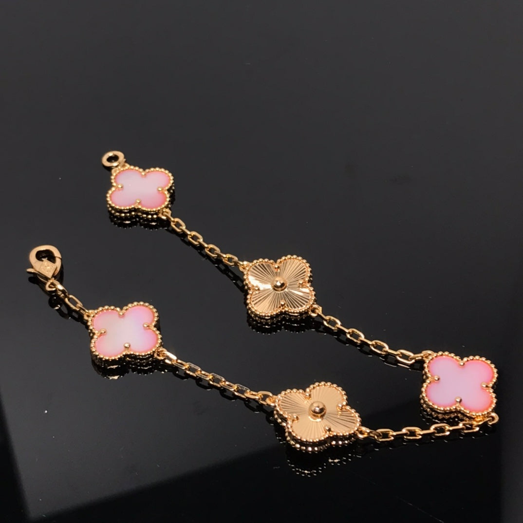 [Echo Fine ]CLOVER BRACELET 5 MOTIF PINK AND PINK GOLD