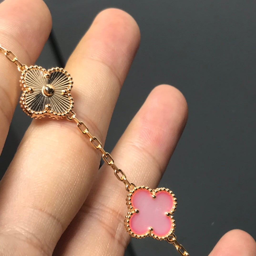 [Echo Fine ]CLOVER BRACELET 5 MOTIF PINK AND PINK GOLD