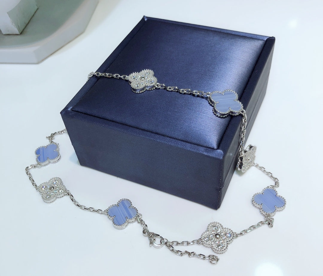 [Echo Fine ]CLOVER 10 MOTIFS CHALCEDONY DIAMONDS SILVER NECKLACE