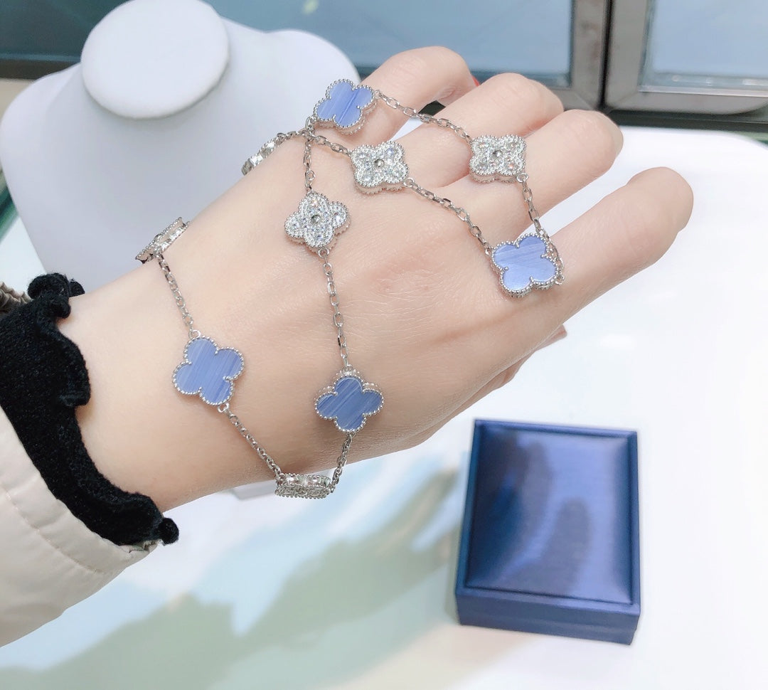 [Echo Fine ]CLOVER 10 MOTIFS CHALCEDONY DIAMONDS SILVER NECKLACE