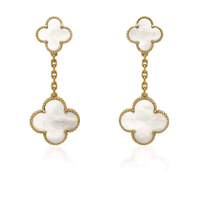 [Echo Fine ]CLOVER 2 MOTIF WHITE MOP EARRINGS