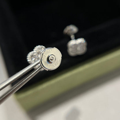[Echo Fine ]CLOVER MINI DIAMOND STUD EARRINGS