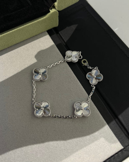 [Echo Fine ]CLOVER SILVER 5 MOTIFS BRACELET